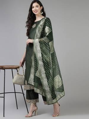 Women Green & Golden Ethnic Motifs Embroidered Kurta with Palazzos & With Dupatta 5