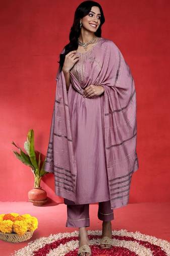 Women Solid Kurta with Trouser & Dupatta