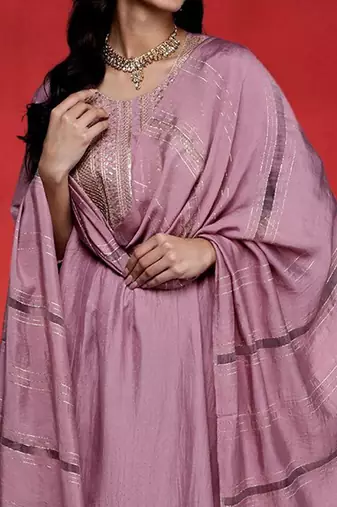 Women Solid Kurta with Trouser & Dupatta