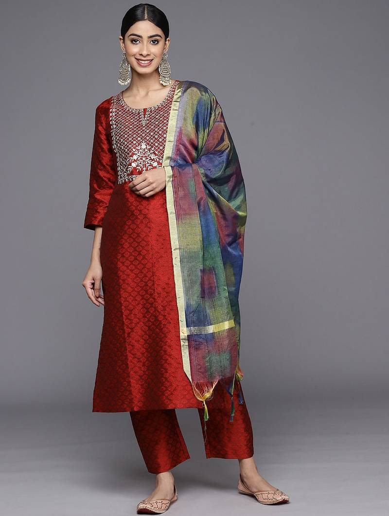 Women Floral Embroidered Kurta with Trousers & Dupatta
