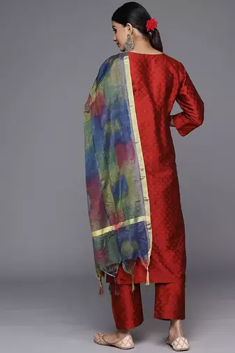 Women Floral Embroidered Kurta with Trousers & Dupatta