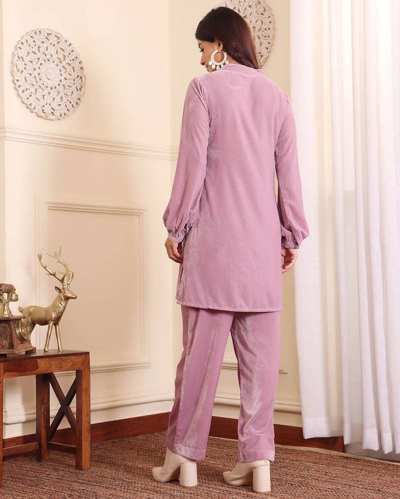 V-Neck Velvet Straight Kurta With Trousers
