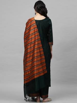 Women Green Yoke Design Pure Cotton Kurta with Palazzos & With Dupatta 6