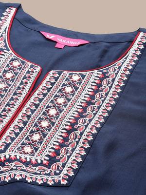 Blue Ethnic Motifs Embroidered Thread Work Kurta With Trousers & Dupatta 2