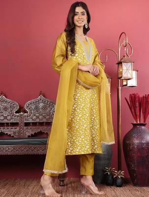 Floral Woven Design Sequinned Jacquard Kurta With Trouser & Dupatta 5
