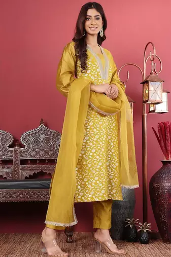 Floral Woven Design Sequinned Jacquard Kurta With Trouser & Dupatta