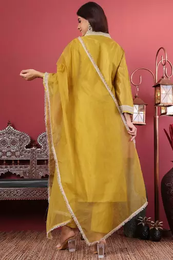 Floral Woven Design Sequinned Jacquard Kurta With Trouser & Dupatta