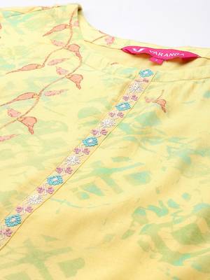 Floral Printed Zari Regular Kurta with Trousers & Dupatta 3