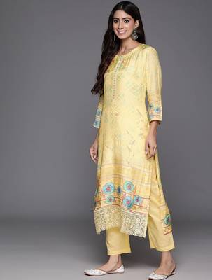 Floral Printed Zari Regular Kurta with Trousers & Dupatta 7