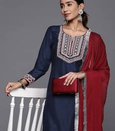 Women Ethnic Motifs Embroidered Regular Kurta with Trousers & With Dupatta