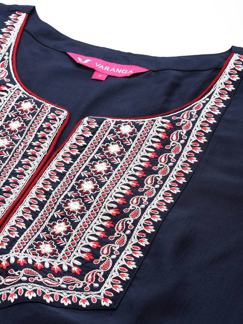 Women Ethnic Motifs Embroidered Regular Kurta with Trousers & With Dupatta