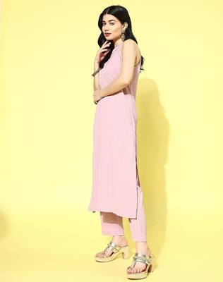 Regular Halter Neck Silk Crepe Kurta with Trousers & Dupatta 4