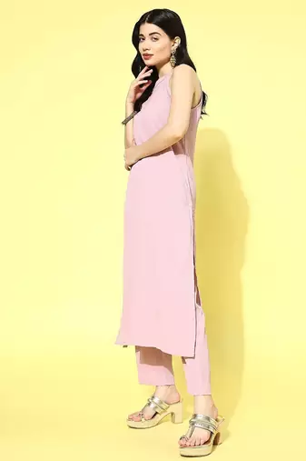 Regular Halter Neck Silk Crepe Kurta with Trousers & Dupatta