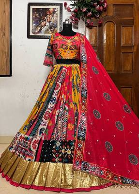 Pink Silk Navratri Lehnega Choli With Dupatta 2