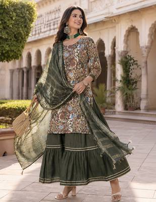  women's kalamkari print straight side slit kurta sharara with dupatta 1
