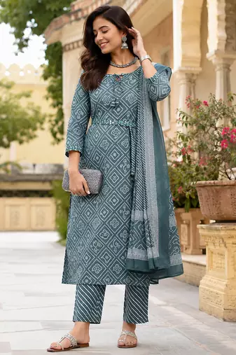 women's straight side slit  mirror work  kurta pant set with digital mal dupatta
