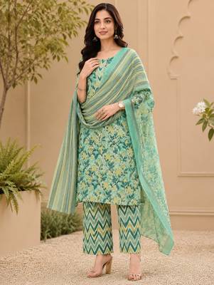 women's jaipuri floral print straight side slit kurta plazzo set with dupatta 5