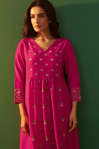 Pink cotton floral printed ethnic kurta set with matching dupatta