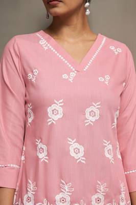 Pink pure cotton schiffli embroidered straight co-ord set 5