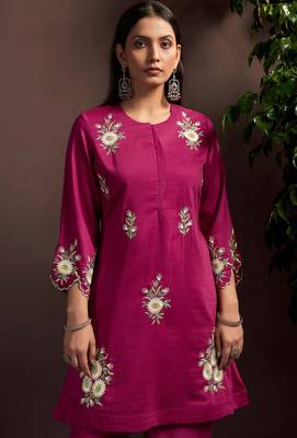 Dark pink embroidered roman silk co-ord set 4