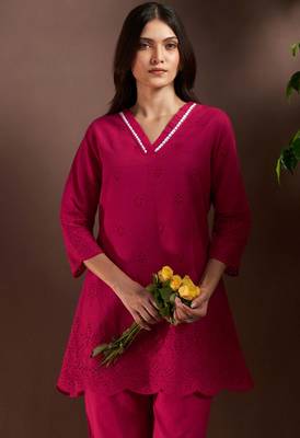 Dark pink pure cotton schiffli co-ord set 4