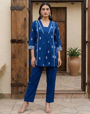 Dresoul pure cotton embroidered co-ord set 1