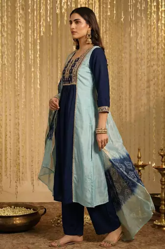 Sky blue chinon embroidered thread work ethnic kurta set with matching dupatta