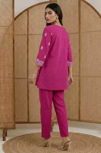 Dresoul pure cotton embroidered co-ord set