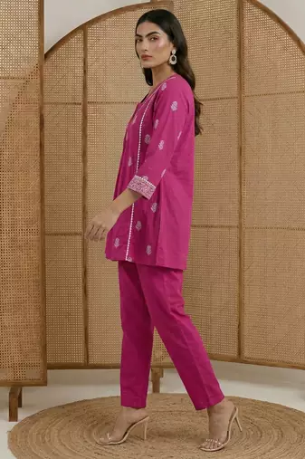 Dresoul pure cotton embroidered co-ord set