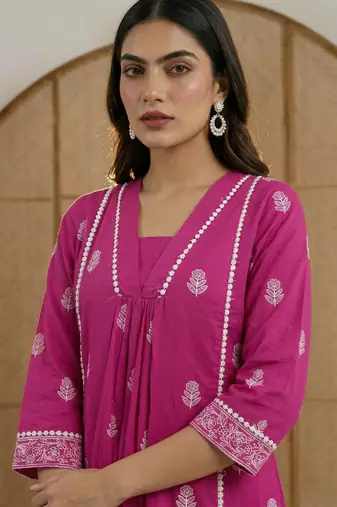 Dresoul pure cotton embroidered co-ord set