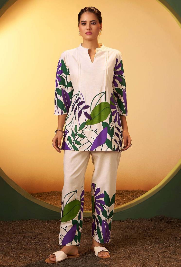 Off white pure cotton floral printed co-ord set for women