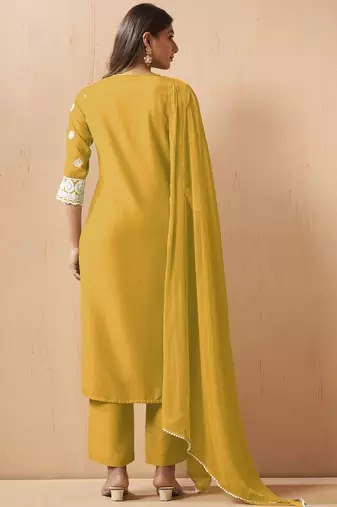 Green cotton blend embroidered thread work ethnic kurta set with matching dupatta