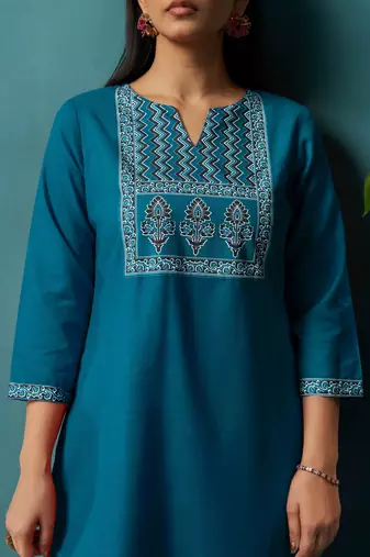 Blue cotton blend geometric printed ethnic kurta set with matching dupatta