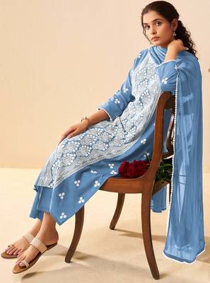 Sky blue pure cotton embroidered thread work ethnic kurta set with matching dupatta 3