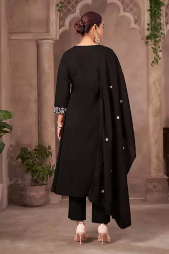 Black pure cotton embroidered thread work ethnic kurta set with matching dupatta