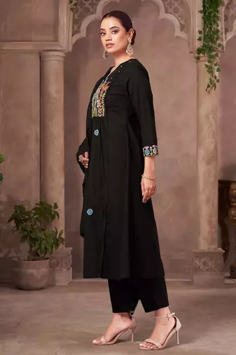Black pure cotton embroidered thread work ethnic kurta set with matching dupatta