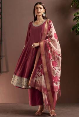 Wine chinon embroidered zari work ethnic kurta set with matching dupatta 1
