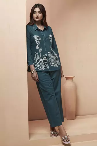 Women's navy blue embroidered cotton flex co-ord set