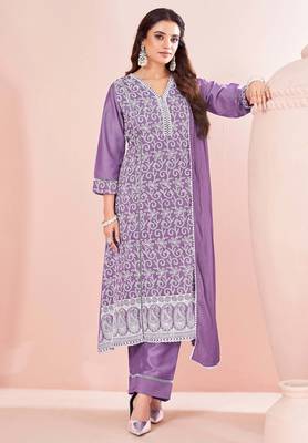 Lavender chinon embroidered thread work ethnic kurta set with matching dupatta 1
