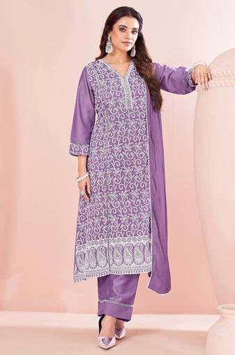 Lavender chinon embroidered thread work ethnic kurta set with matching dupatta