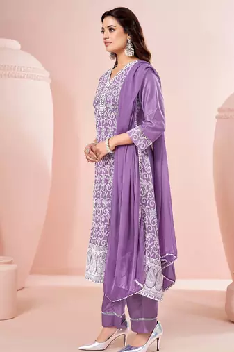 Lavender chinon embroidered thread work ethnic kurta set with matching dupatta