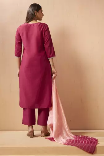 Red chinon embroidered hand embroidery ethnic kurta set with matching dupatta