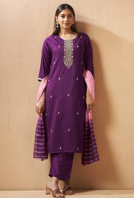 Wine chinon embroidered hand embroidery ethnic kurta set with matching dupatta 3