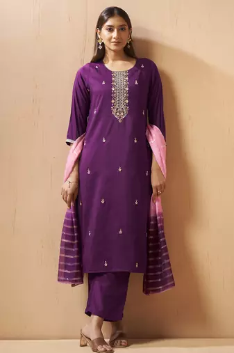 Wine chinon embroidered hand embroidery ethnic kurta set with matching dupatta