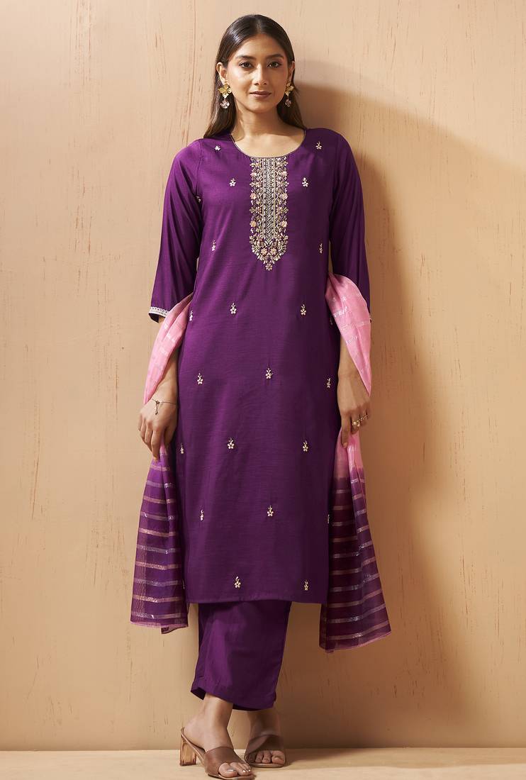 Wine chinon embroidered hand embroidery ethnic kurta set with matching dupatta