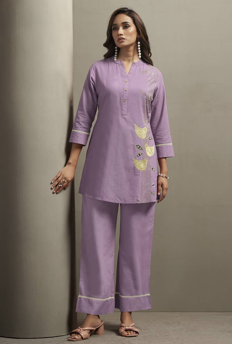 Women's purple pure cotton bird embroidered straight kurta with solid pure cotton pants co-ord set
