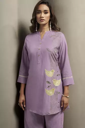 Women's purple pure cotton bird embroidered straight kurta with solid pure cotton pants co-ord set