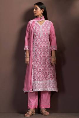Pink pure cotton embroidered thread work ethnic kurta set with matching dupatta 2