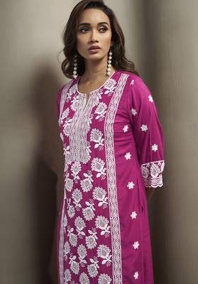 Green chinon embroidered thread work ethnic kurta set with matching dupatta 2