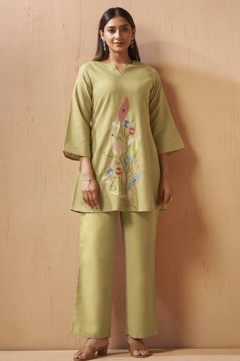 Green embroidered mirror work co-ord set